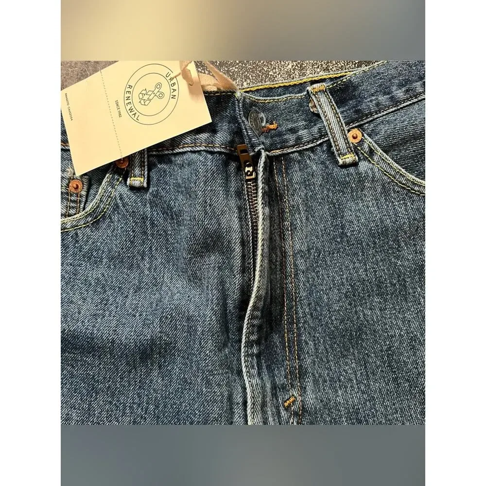 NWT Urban Renewal Levi's Denim Shorts